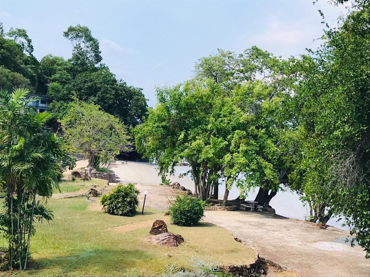 Baan Rug Nam Sai Villa Thang Kwian Exterior foto